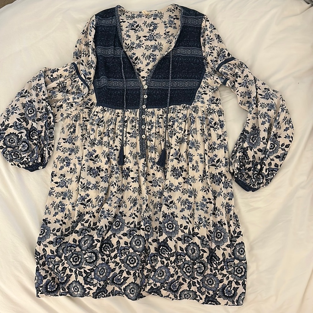 Spell & the gypsy collective blue and white floral dress